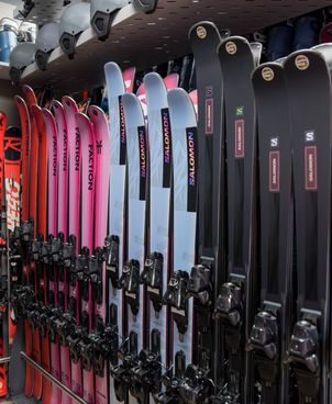 Services et options inclus dans votre location de ski : checklist rapide