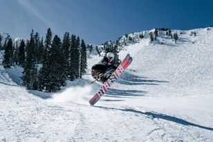 ski dynastar